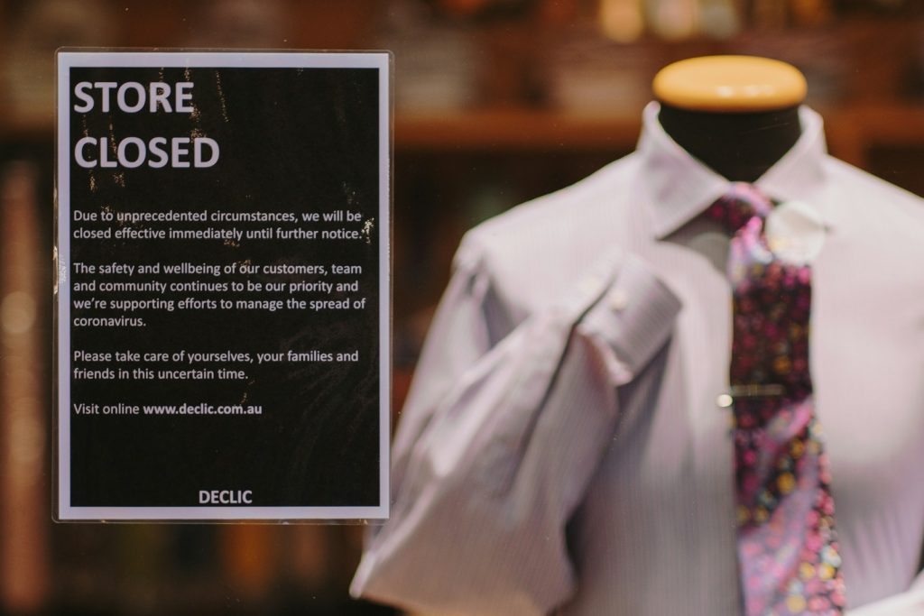 This picture shows the stores on "Sunday in Germany" are closed